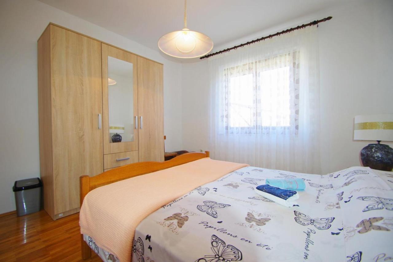 Apartment Ana Póla Kültér fotó