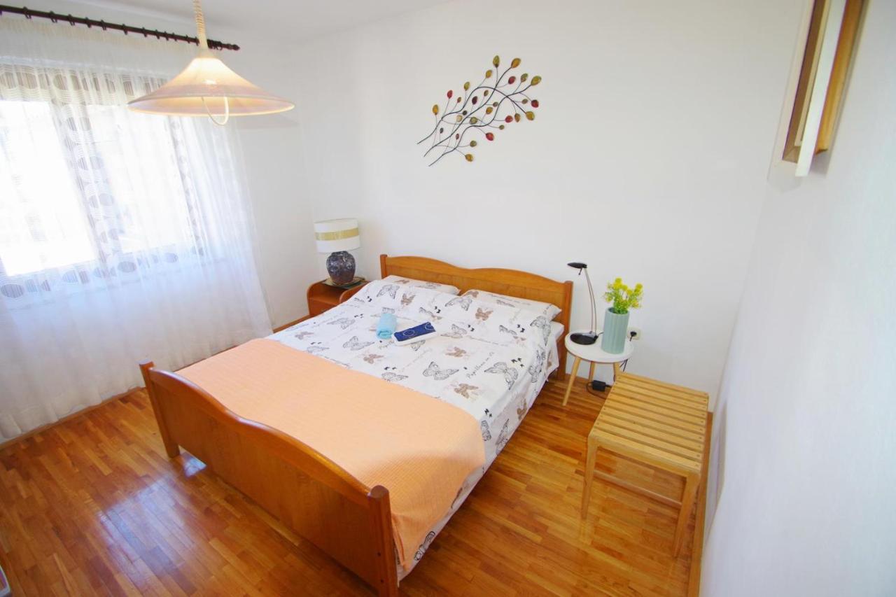 Apartment Ana Póla Kültér fotó
