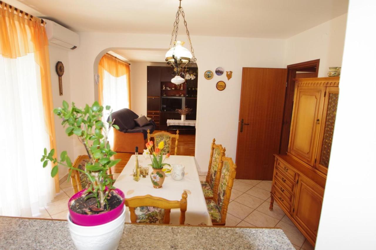 Apartment Ana Póla Kültér fotó