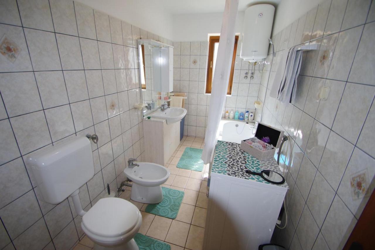 Apartment Ana Póla Kültér fotó
