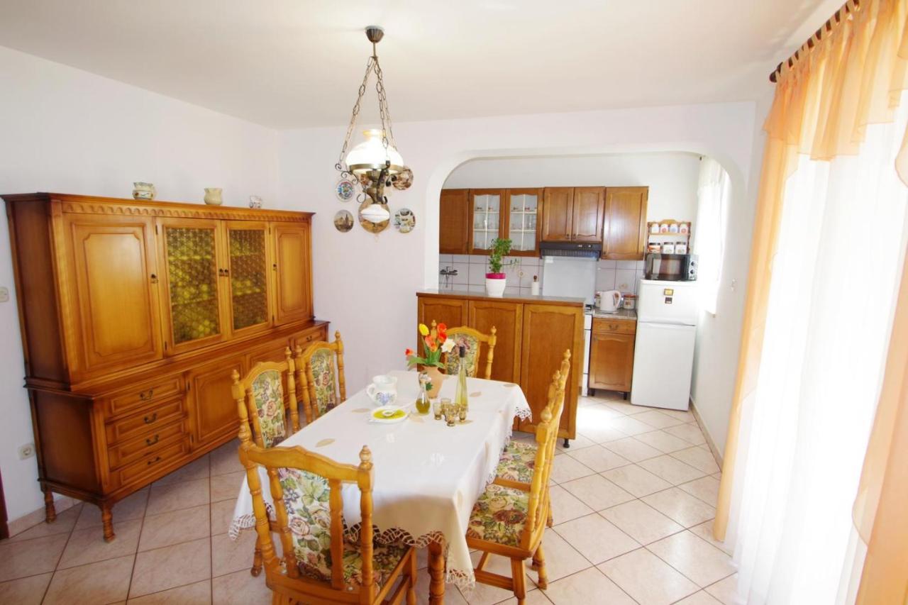 Apartment Ana Póla Kültér fotó